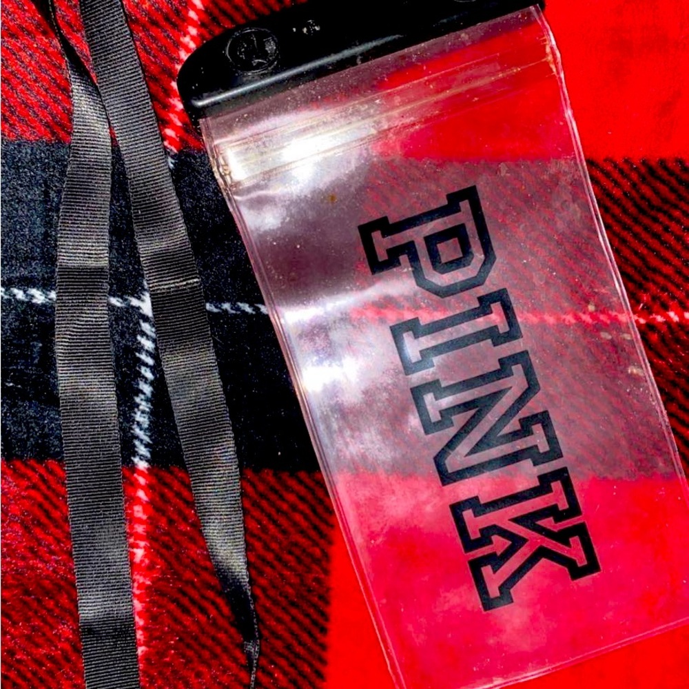 PINK underwater-Waterproof case tag-on